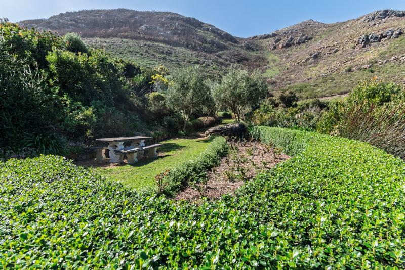 To Let 5 Bedroom Property for Rent in De Goede Hoop Western Cape